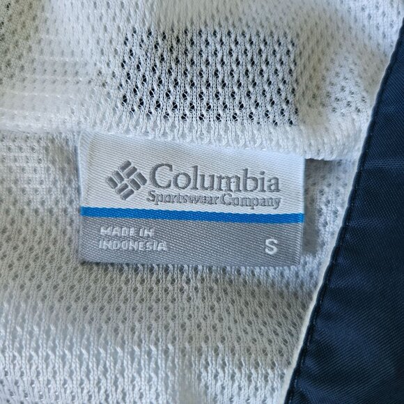 Columbia Arcadia Womens Hooded Rain Jacket Waterproof Lightweight Size Small - Picture 4 of 16